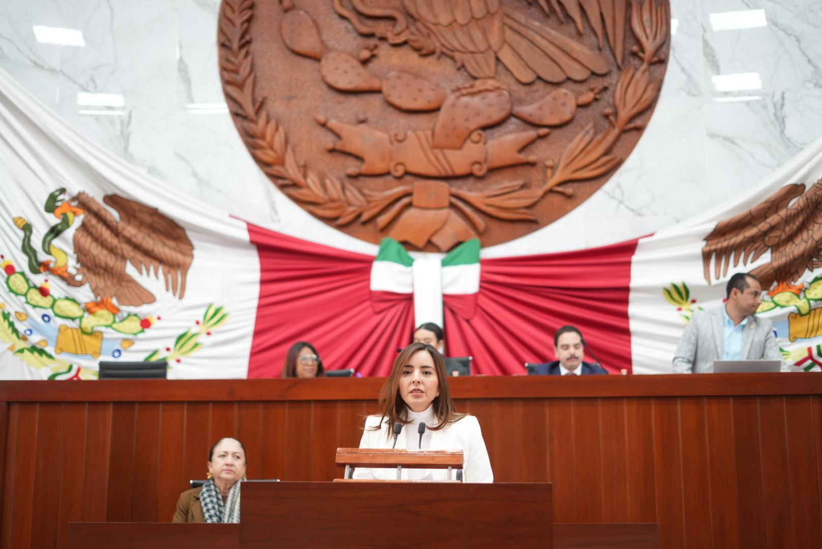Presenta Miriam Martínez iniciativa para atender y proteger a adultos mayores en abandono